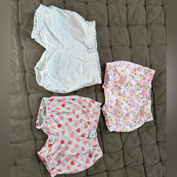 Lot of 7 girls’ cotton bubble shorts, pink and green, 18mo - Picture 7 of 10